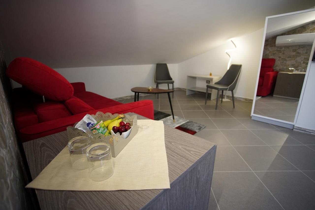 Serendipity B&B Μεσίνα Εξωτερικό φωτογραφία