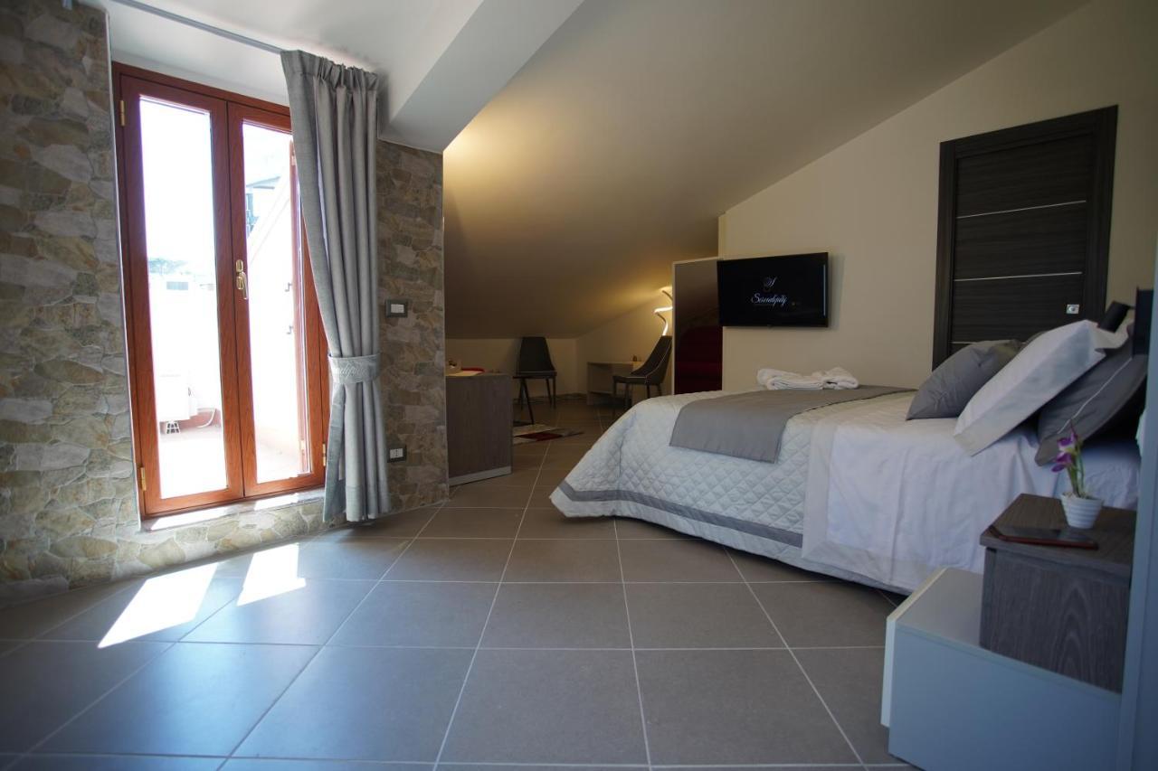 Serendipity B&B Μεσίνα Εξωτερικό φωτογραφία