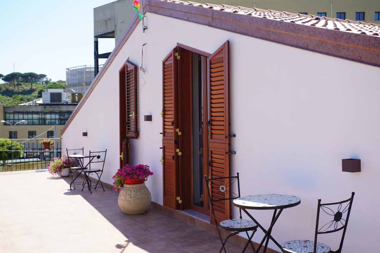 Serendipity B&B Μεσίνα Εξωτερικό φωτογραφία