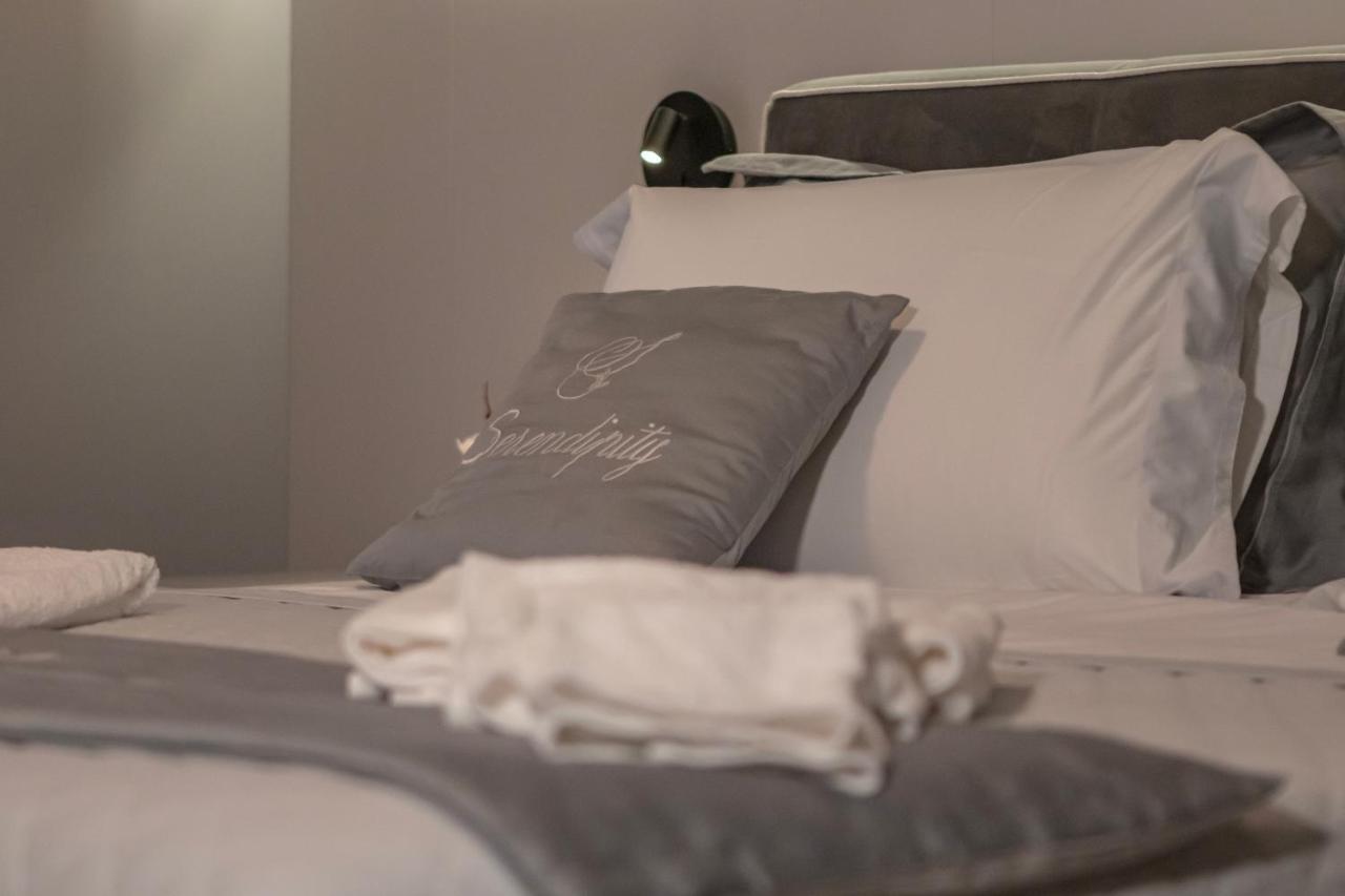 Serendipity B&B Μεσίνα Εξωτερικό φωτογραφία